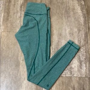 Lululemon leggings